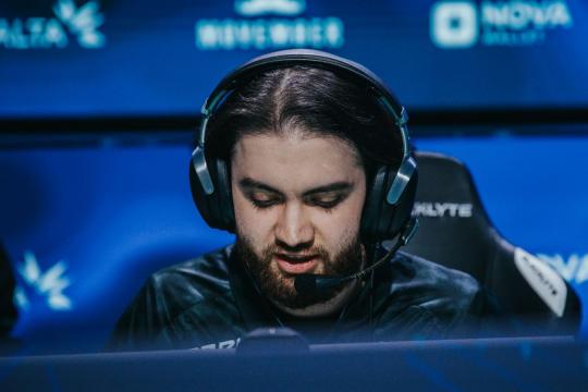 PARIVISION разгромила Spirit и вышла в плей-офф BLAST Open Rotterdam в CS 2