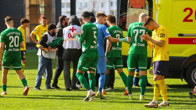 Защитник Ахмат Мирослав Богосавац получил серьёзную травму — черепно-мозговую (ЧМТ), которая привела к частичной потере памяти 😟