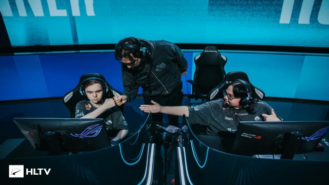 Team Spirit вылетели с BLAST Open после поражения от The MongolZ